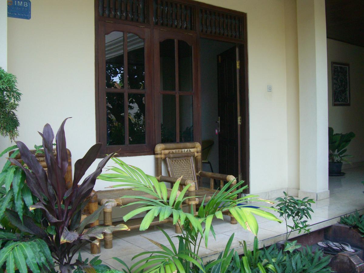 Matahari Tulamben Guesthouse Экстерьер фото